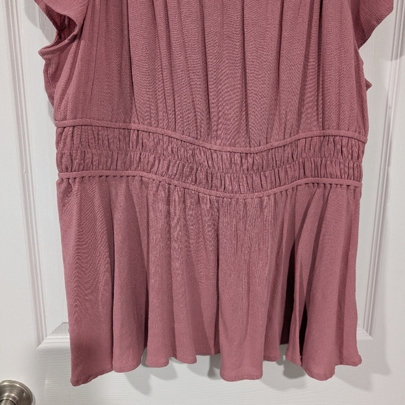Torrid Pink Babydoll Washable Gauze Short Sleeve Top in Size 1 (14/16) - Picture 6 of 10